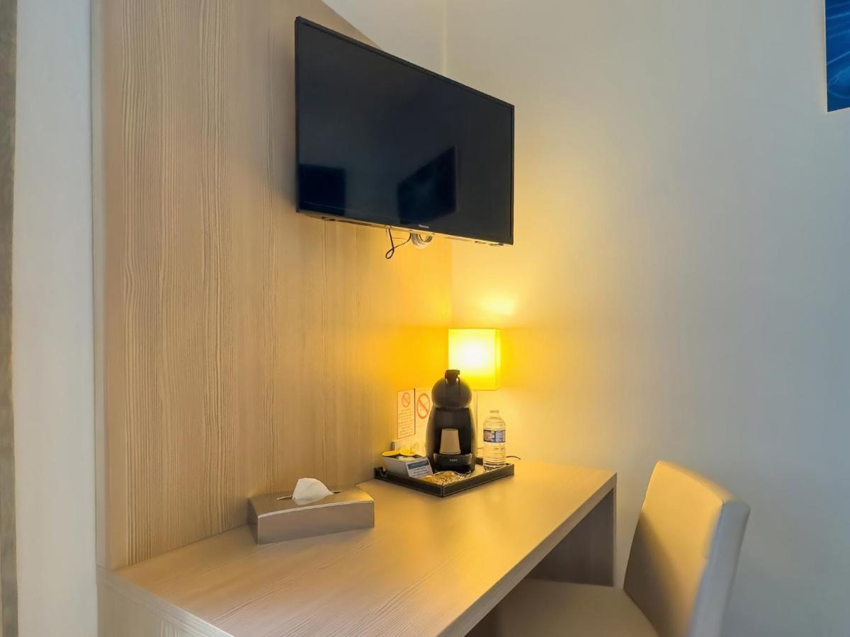 De La Gare Hotel Quimper